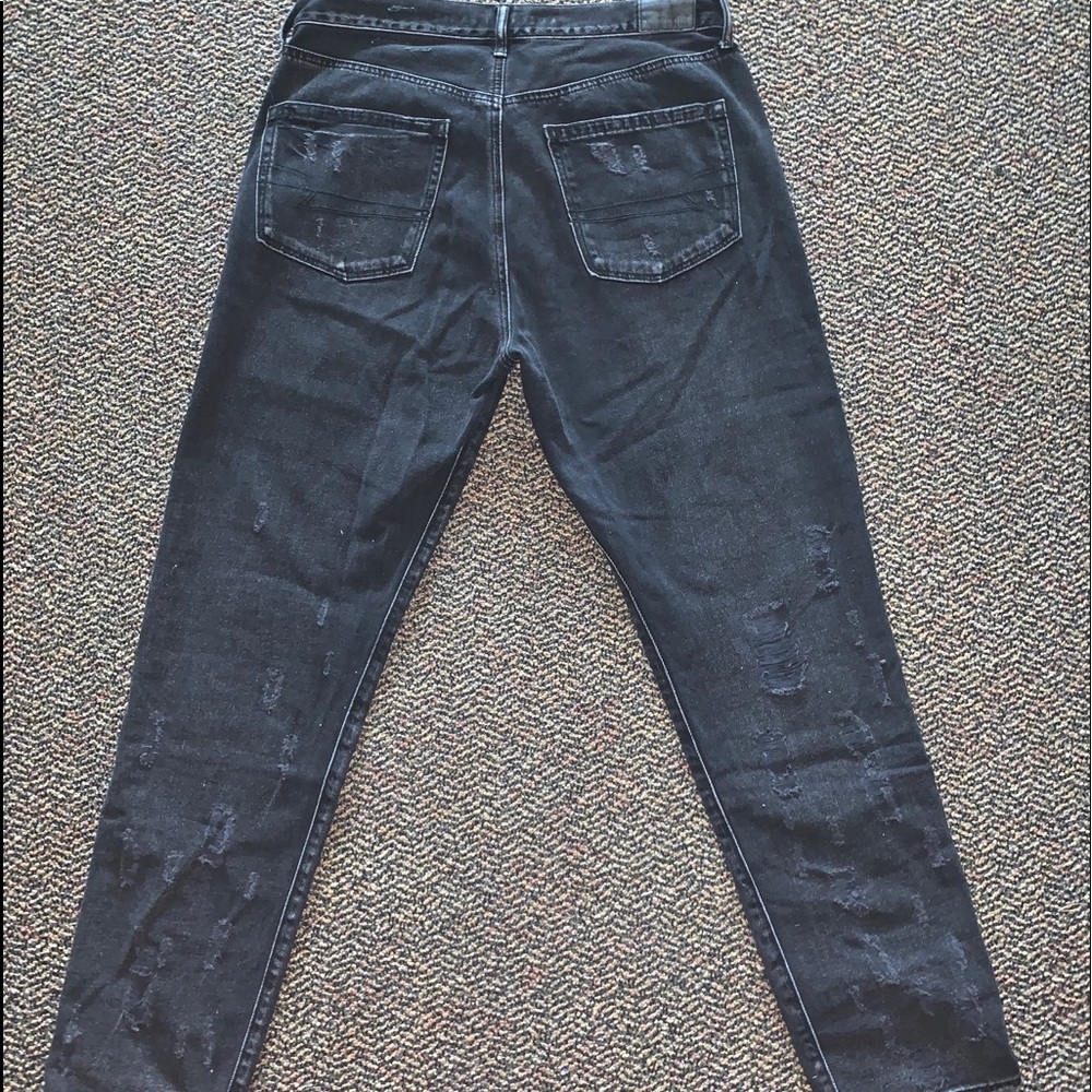 American Eagle Distressed Mom Jeans - Picture 2 of 2